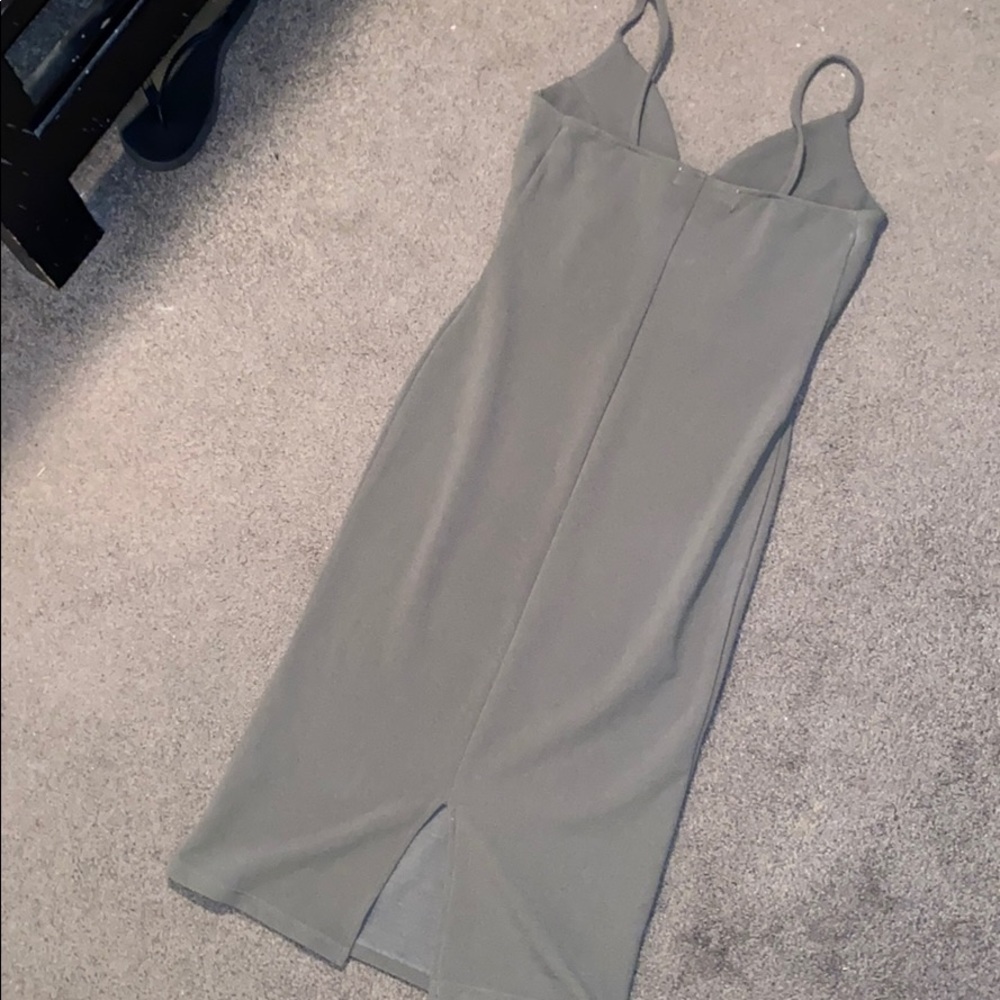 Olive green dress - Picture 2 of 5